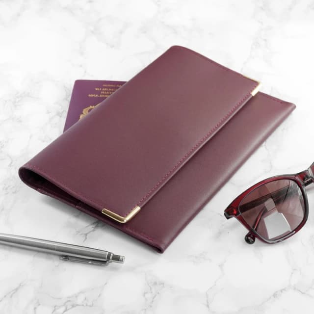 Treat Republic Luxury Leather Travel Organiser Burgundy