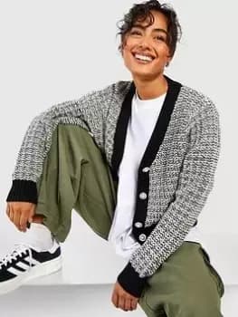 Boohoo Boucle Knitted Crop Cardigan - Black Size L, Women