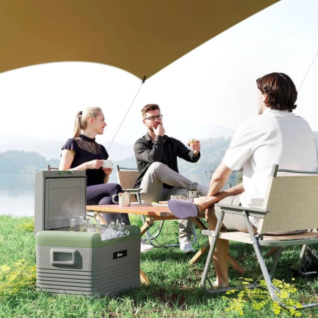 OUTSUNNY 30L Car Refrigerator 12V Portable Freezer for Camping, Light Green in Grey Grey Unisex