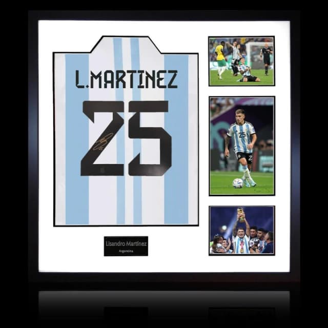 The Fan Cave Lisandro Martinez Signed Argentina Elite Frame Blue unisex 820x820mm
