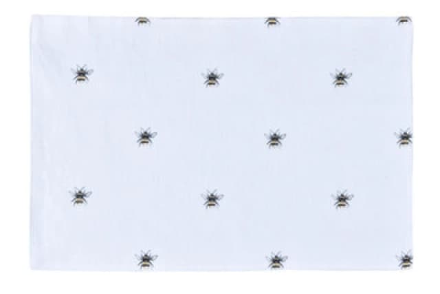 Smart Living Smart Living Stylish and Durable Bumble Bee Printed Cotton Placemats - Set of 4 in White Size: 4 Pack White 4 Pack Unisex 5056242897934