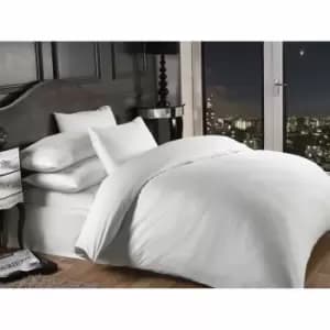 Emma Barclay Duvet Set Grosvenor King Bed White