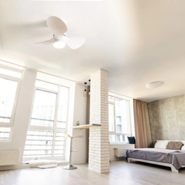 ValueLights 24" Integrated LED Ceiling Fan with Remote Control, 3 Blades, Timer and 6 Speed Functions - White White