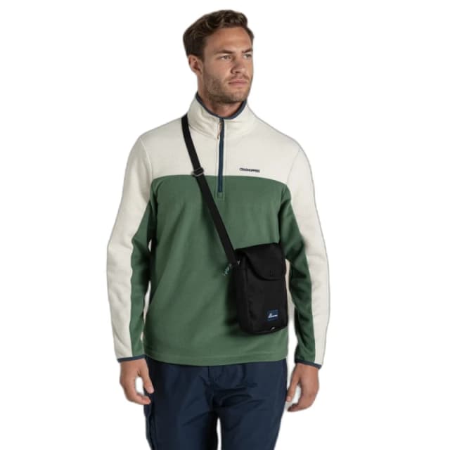 Craghoppers Craghoppers Kiwi Crossbody II in Jet Black Jet Black One Size Unisex 5063260114141