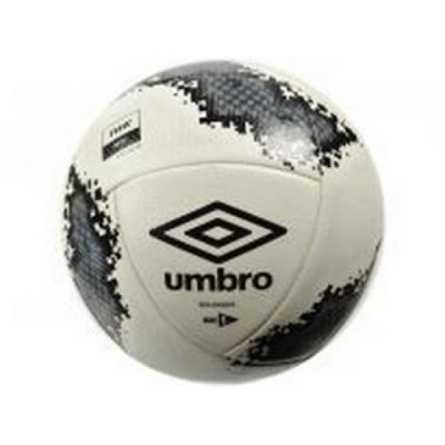 Umbro Neo Swerve Football Black/white (5)