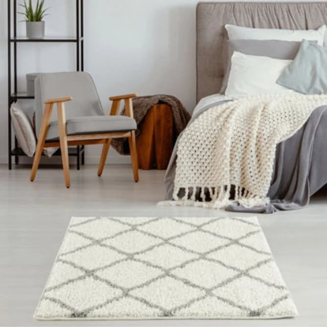 THE RUGS Soft Moroccan Shaggy Rugs & Runners Ivory & Grey Living Room Size: 120cm x 120cm Ivory Unisex 120cm x 120 cm