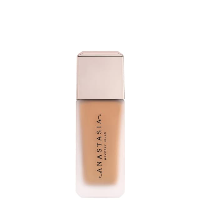 Anastasia Beverly Hills Impeccable Blurring Second Skin Matte Foundation - Shade 18 - 4.5W