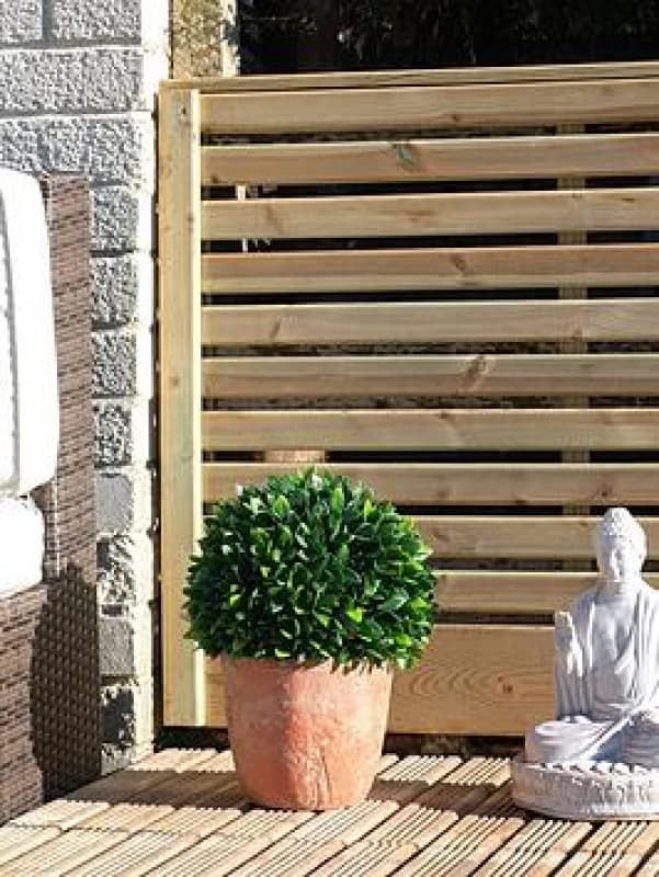 Artificial Topiary Ball in Terracotta Plant Pot