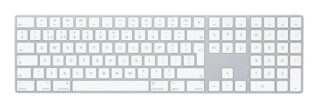 Apple Apple Magic w/ Numeric Keypad keyboard Universal Bluetooth QWERTY UK English Silver, White MXCJ3B/A