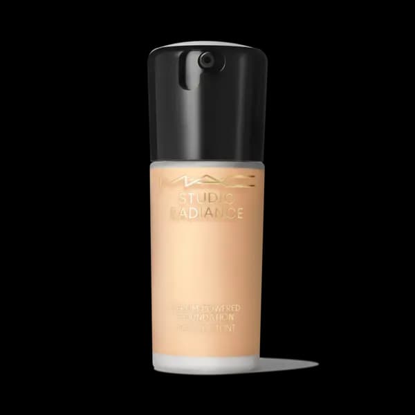 Studio Radiance Serum-Powered Foundation In NC18 - Dewy Foundation - Mac Cosmetics