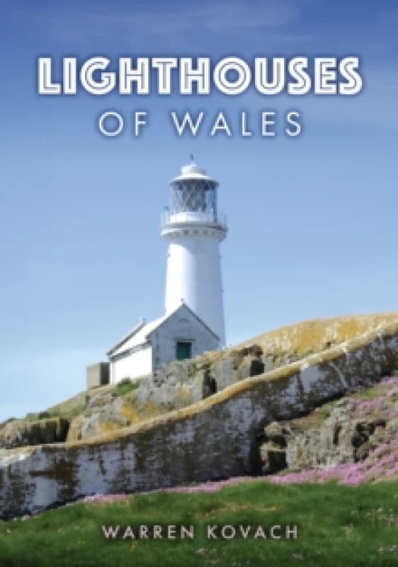Lighthouses of Wales Paperback / softback