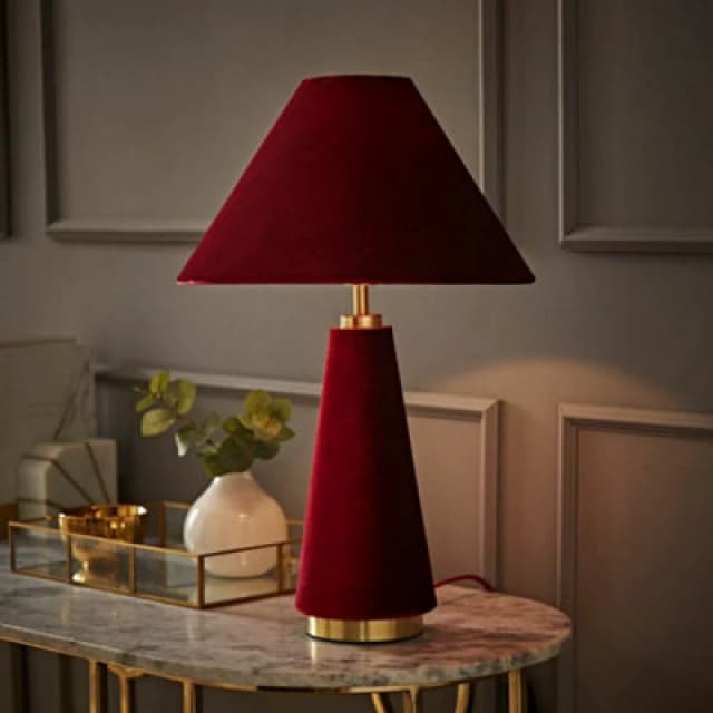 ValueLights ValueLights Martha Velvet Table Lamp with Conical Velvet Lamp Shade in Burgundy Burgundy One Size Unisex 5016529273783