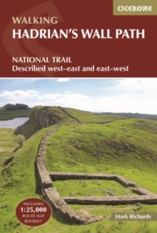 Hadrian's Wall Path : National Trail: Described west-east and east-west Paperback / softback