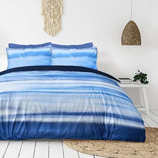 Smart Living Smart Living Luxury Hotel Quality Reversible Ribbed Velvet Duvet Cover with Pillowcases in Blue Size: Double Blue Double Unisex 5056242