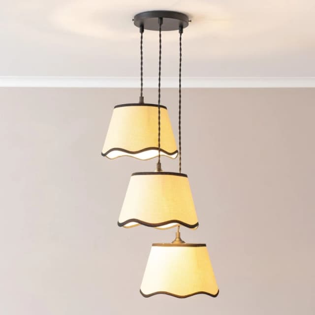 ValueLights ValueLights Dutton Black Trim Scallop 3 Drop Cluster Black Ceiling Pendant Light in Gold Gold One Size Unisex 5059406062513