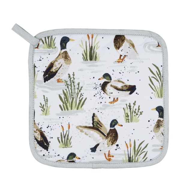 Ulster Weavers 'Farmhouse Ducks' Animal Print 100% Cotton Pot Mat Green