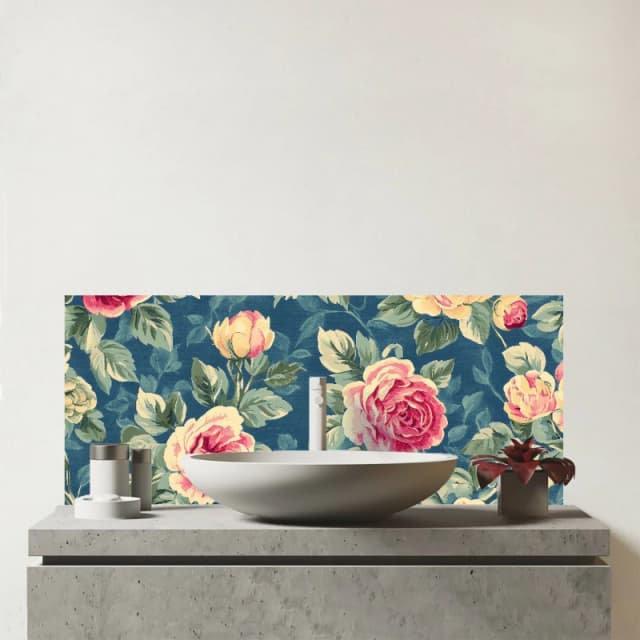 Warren Reed - Designer Painting Of Vintage Roses Glass Bathroom Splashback Multicolor Unisex