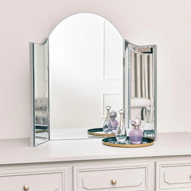 Melody Maison Vintage Style Dressing Table Triple Mirror Clear