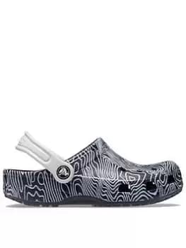 Crocs Classic Topographic Sandal, Navy, Size 11 Younger