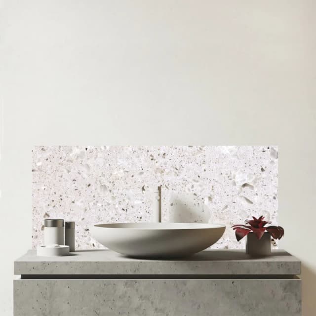 Warren Reed - Designer Off Grey Quartz Effect Glass Bathroom Splashback Grey Unisex