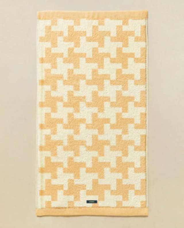 Cosmic Towel 70x140cm 600gsm Soft Absorbent & Quick-drying TEXTILE Collection in Yellow Size: 70x140cm Yellow Unisex 70x140 cm