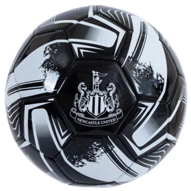 Newcastle United Fc Turbine womens Sports equipment in Black