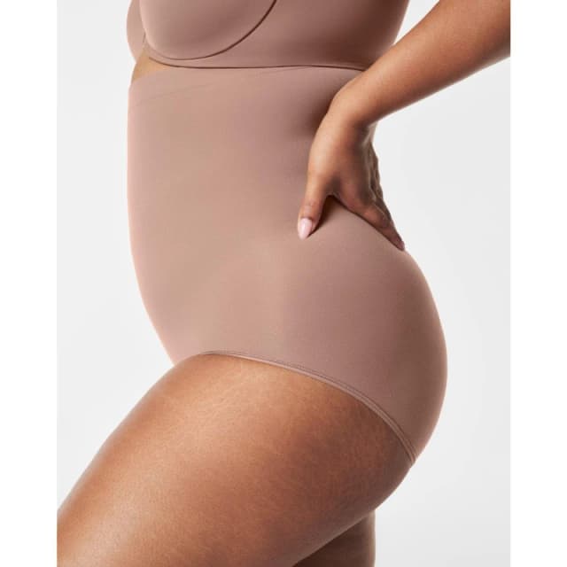 Spanx Everyday Seamless Shaping High-Waisted Brief