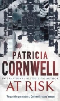 At Risk by Patricia Cornwell Paperback