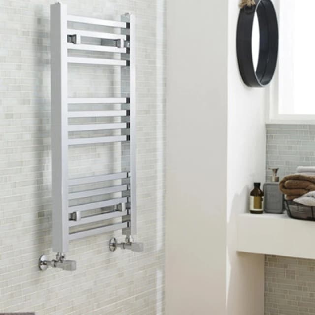 Nuie Belfast Sink. Elegant White Fireclay Kitchen Sink With Spacious Bowl For Classic And Modern Interiors, 595 X 455 X 254mm