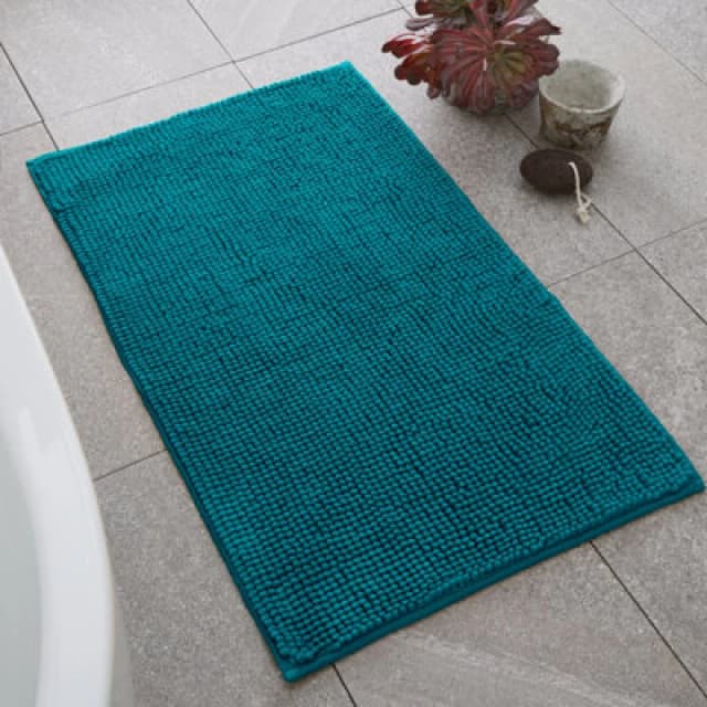 Catherine Lansfield Catherine Lansfield 'Bobble' Bath Mat in Teal Teal One Size Unisex 5057681136004