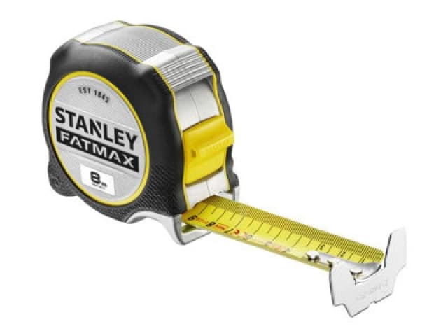 Stanley FatMax XTREME Tape Measure Metric Metric 8m 32mm STA038217