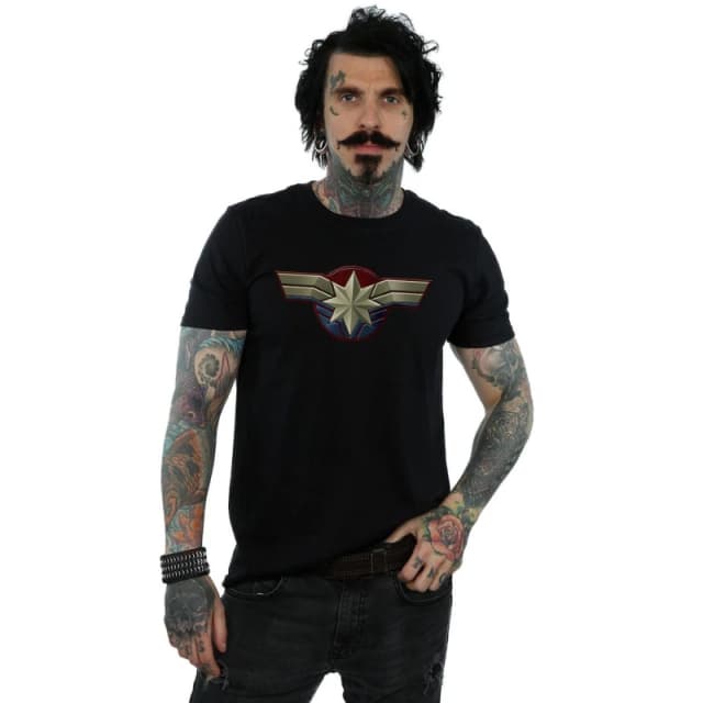 Marvel Marvel Men Captain Chest Emblem T-Shirt in Black Size: Small Black S Male 5059114213399