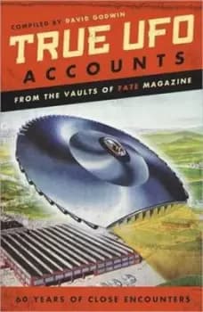True UFO accounts - David Godwin - Paperback - Used