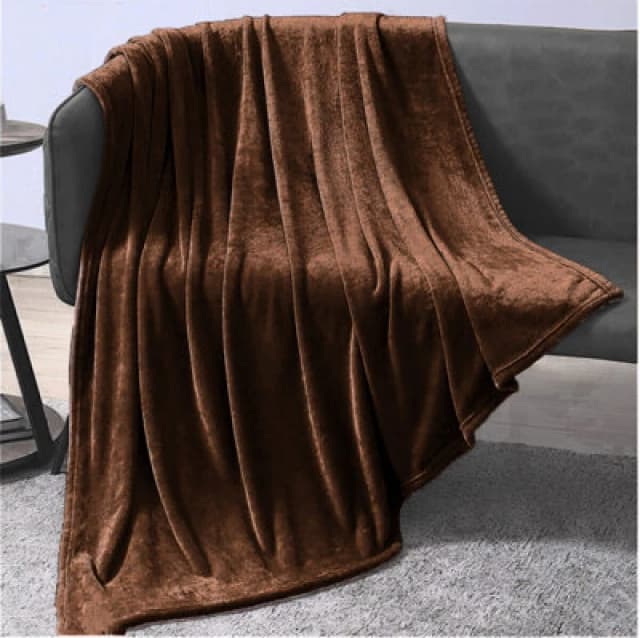 Ezysleep Ezysleep Large Faux Mink Super Soft Throw in Silver Size: 140cm x 200cm Silver 140cm x 200cm Unisex 5034567873697