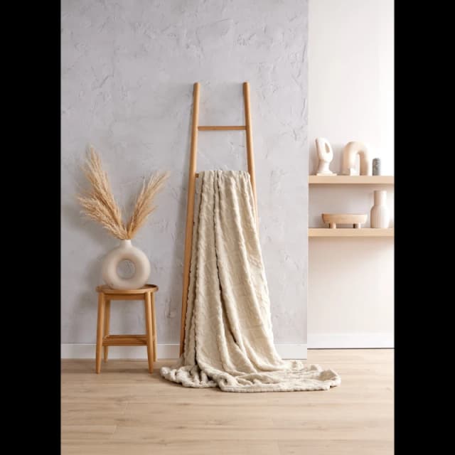 Bellissimo Home Cable Knit Style Plush Fleece Throw - Natural