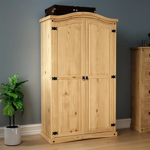 Lassic Vida Designs Corona 2 Door Wardrobe Pine unisex 2 Door