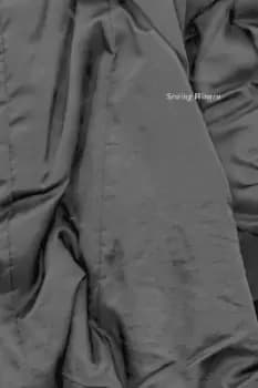 Sewing Women by Margaret Chin