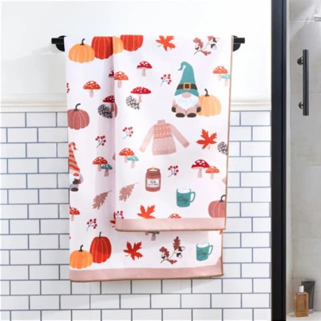 OHS OHS Ultra Soft Gonk Print Quick Dry Hotel Quality Hand Towel in Natural Natural Hand Towel Unisex 5027434225170