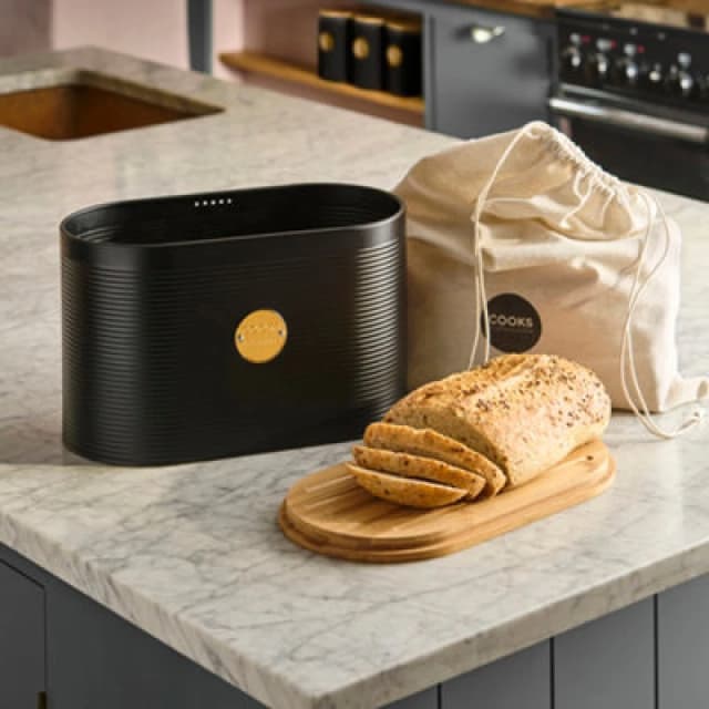 Cooks Professional Ribbed Bread Bin With Linen Bag & 2-In-1 Bamboo Cutting Board Lid - Black & Gold