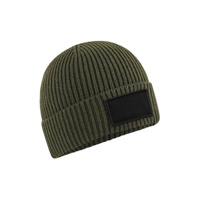 Beechfield Beechfield Men Fashion Woven Patch Beanie in Dark Green Dark Green One Size Male 5063238248083