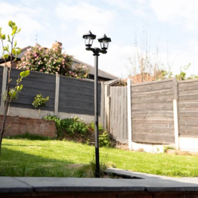 Gardenwize 3 In 1 Solar Powered LED Double Headlamp Garden Post Light Decorative Bright Light