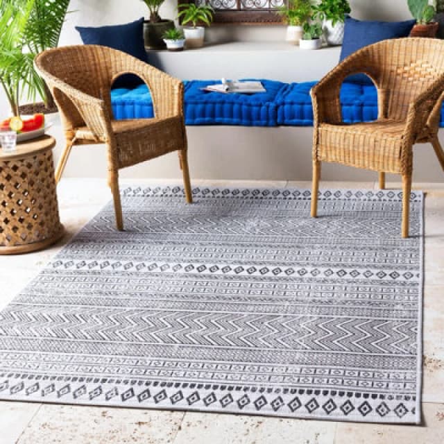 Livabliss In- & Outdoor Geometric Black Mimi Area Rug 130 X 180 Cm - Easy To Clean, Perfect For Patio, Balcony, Kitchen Or Dining Room
