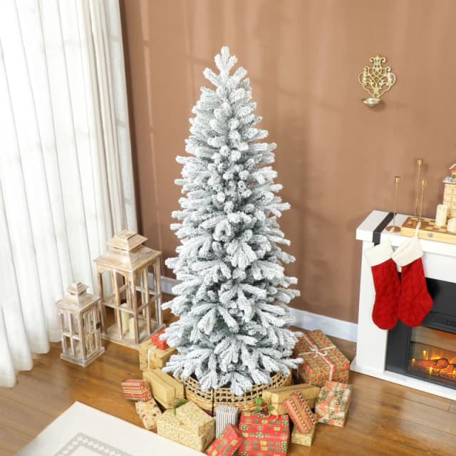 HOMCOM HOMCOM 6ft Pencil Christmas Tree with Snow, Realistic Tips, Easy Assembly in Green Green 6ft Unisex 5063603586802