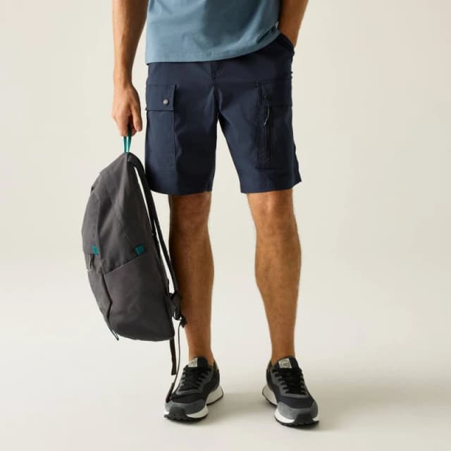 Regatta Mens Arlery Shorts in Mid Navy Size: 32R Mid Navy Male 32R