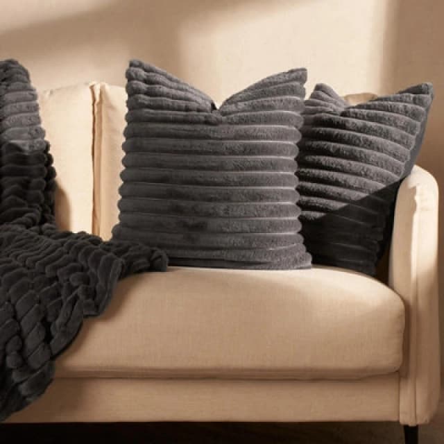 OHS OHS 2 x Faux Fur Thick Rib Cushion Covers in Charcoal Size: 45cm x 45cm Charcoal 45cm x 45cm Unisex 5027434166510