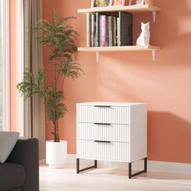 Ready Assembled 2 U Menai 3 Drawer Chest (Ready Assembled) in White White Unisex