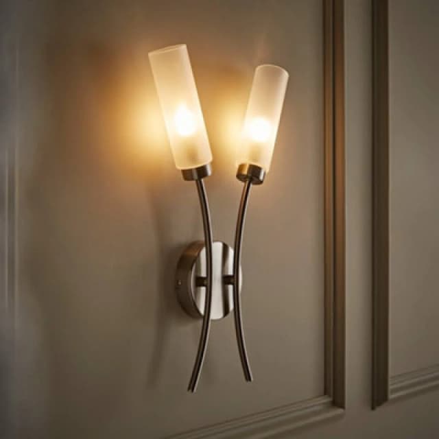 ValueLights Maya 2 Way Curved Upright Reed Shaded Wall Light Silver