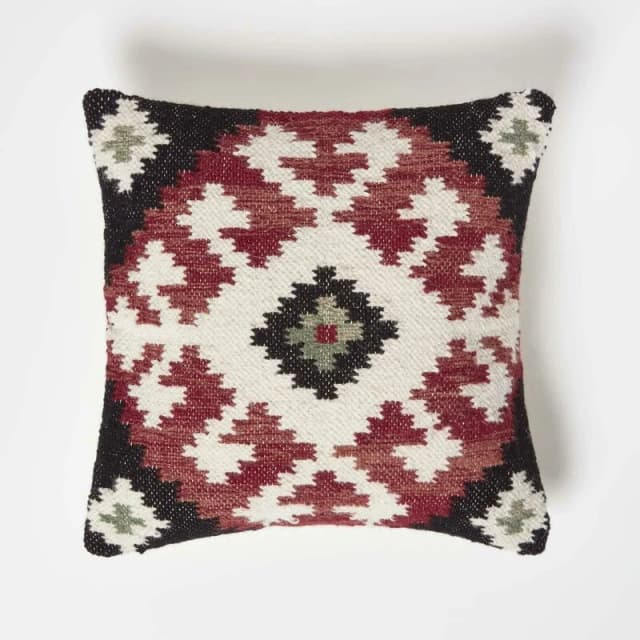 Homescapes Tawa Handwoven Traditional Red & Black Kilim Cushion Red unisex
