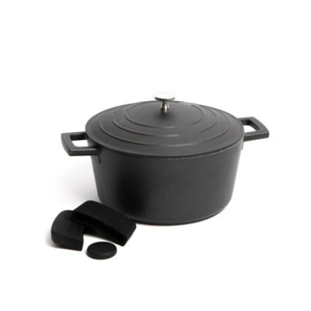 Masterclass 2pc Cookware Set with Black Non-Stick Cast Aluminium Casserole Dish, 24cm/4L and 3pc Silicone Handle Cover Set - Gift Boxed Black