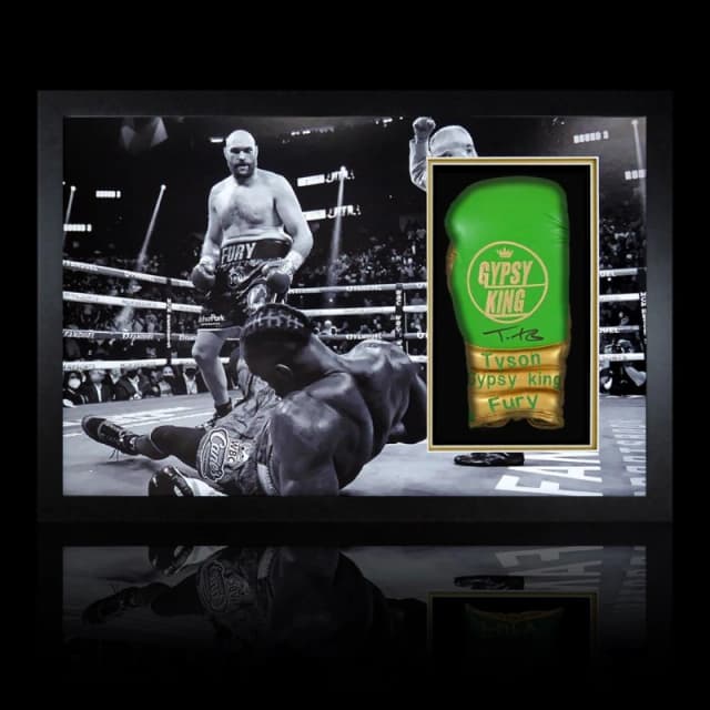 The Fan Cave Tyson Fury v Deontay Wilder III Signed Glove Iconi Green unisex 690mm x 48